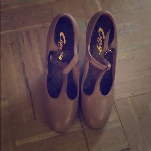 Tan tap shoes